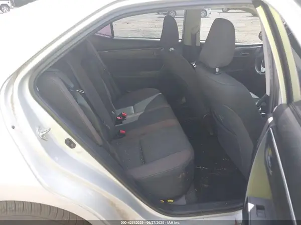 2T1BURHE8KC200845 2019 TOYOTA COROLLA - Image 8