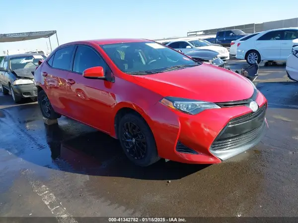 2T1BURHE8KC204409 2019 TOYOTA COROLLA - Image 1