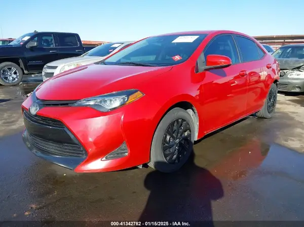 2T1BURHE8KC204409 2019 TOYOTA COROLLA - Image 2