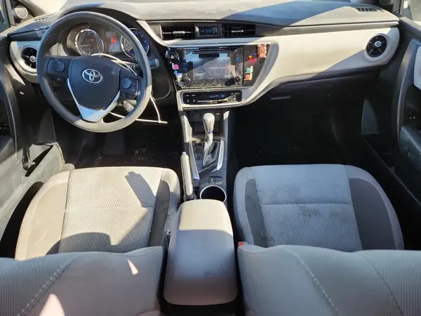2T1BURHE8KC207262 2019 TOYOTA COROLLA - Image 8