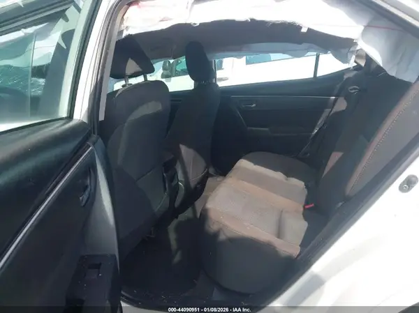 2T1BURHE8KC208217 2019 TOYOTA COROLLA - Image 8