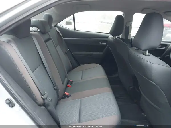 2T1BURHE8KC210453 2019 TOYOTA COROLLA - Image 8