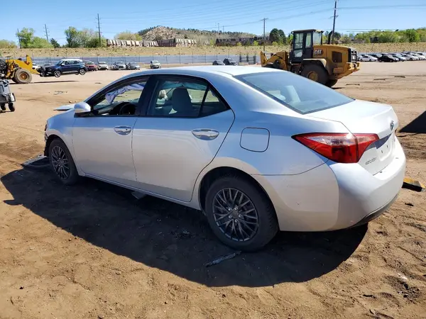 2T1BURHE8KC218763 2019 TOYOTA COROLLA - Image 2