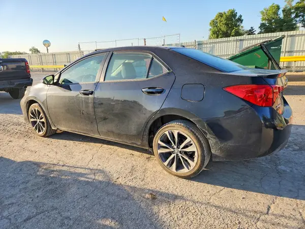 2T1BURHE8KC223526 2019 TOYOTA COROLLA - Image 2