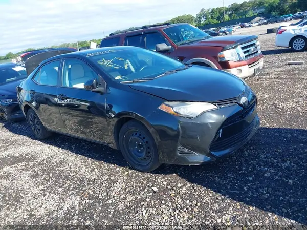 2T1BURHE8KC224904 2019 TOYOTA COROLLA - Image 1