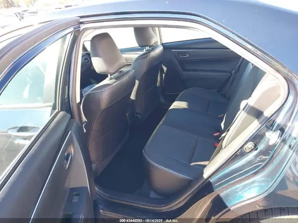 2T1BURHE8KC224935 2019 TOYOTA COROLLA - Image 8