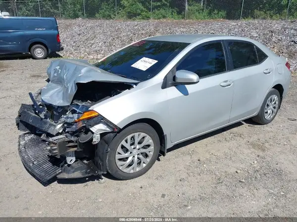 2T1BURHE8KC227060 2019 TOYOTA COROLLA - Image 2