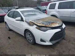 2T1BURHE8KC227883 2019 TOYOTA COROLLA