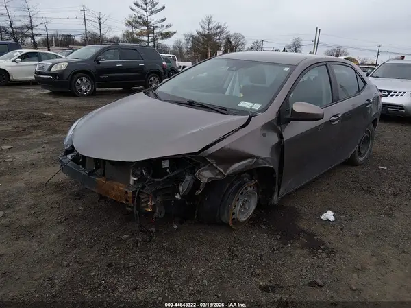 2T1BURHE8KC229438 2019 TOYOTA COROLLA - Image 2