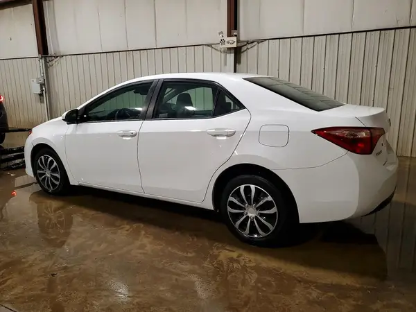 2T1BURHE8KC239936 2019 TOYOTA COROLLA - Image 2