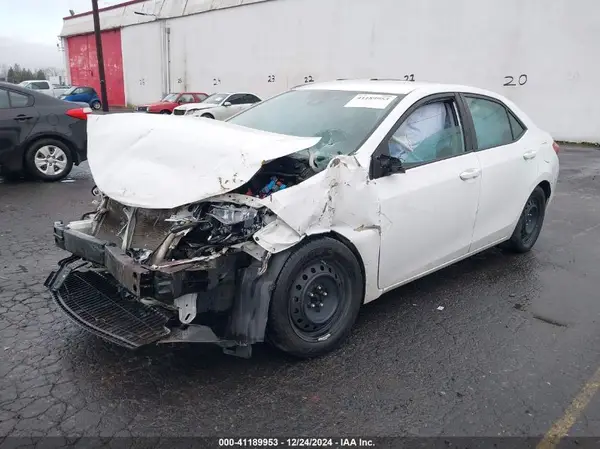 2T1BURHE8KC240553 2019 TOYOTA COROLLA - Image 2