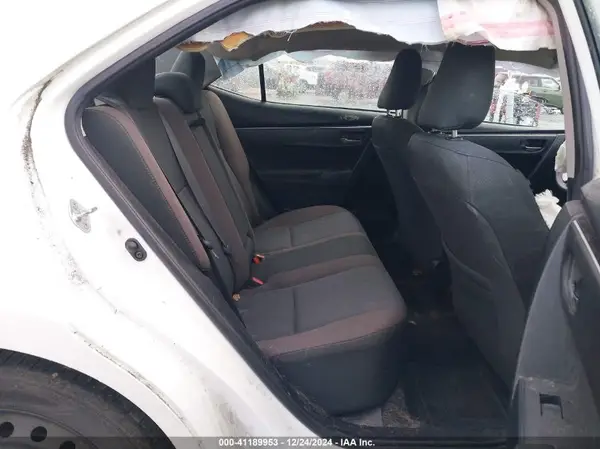 2T1BURHE8KC240553 2019 TOYOTA COROLLA - Image 8
