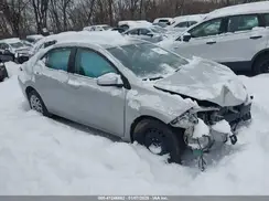 2T1BURHE8KC243100 2019 TOYOTA COROLLA