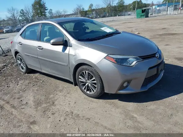 2T1BURHE9GC484767 2016 TOYOTA COROLLA - Image 1