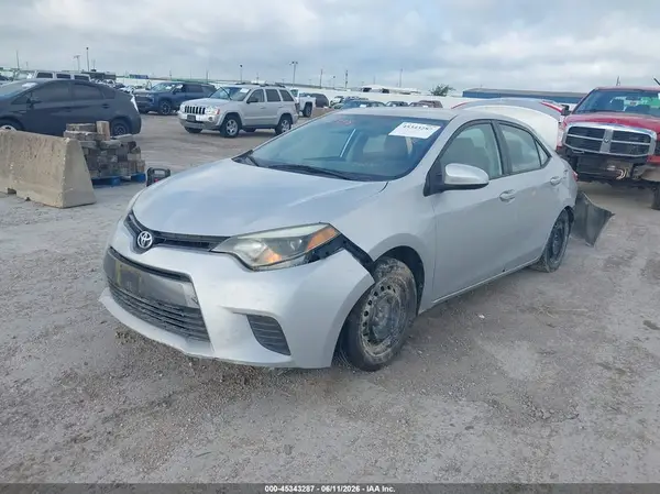2T1BURHE9GC501096 2016 TOYOTA COROLLA - Image 2