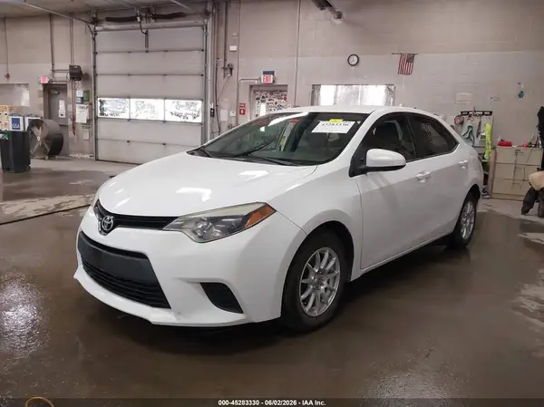 2T1BURHE9GC523101 2016 TOYOTA COROLLA - Image 2