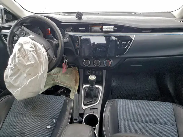 2T1BURHE9GC541940 2016 TOYOTA COROLLA - Image 8