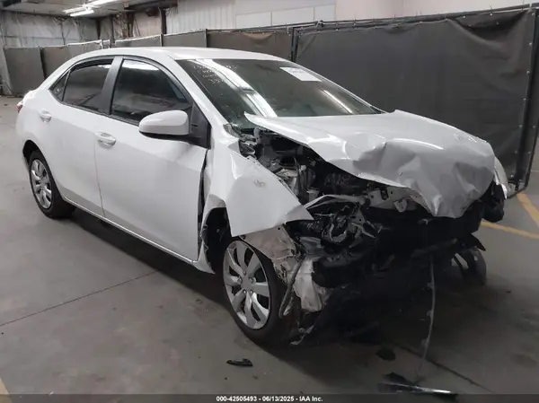2T1BURHE9GC563324 2016 TOYOTA COROLLA - Image 1