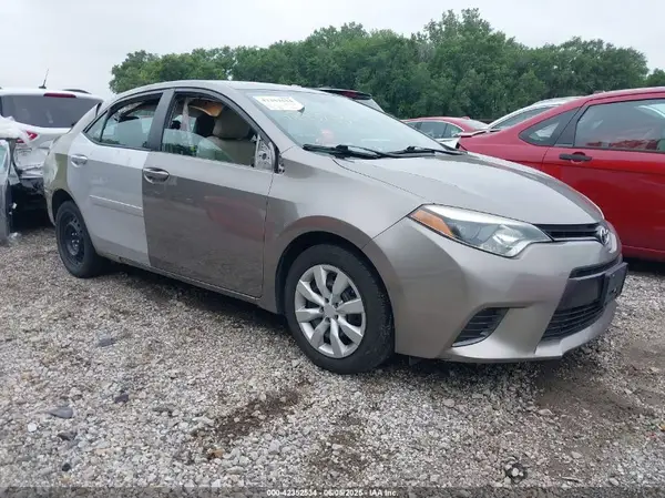 2T1BURHE9GC590202 2016 TOYOTA COROLLA - Image 1