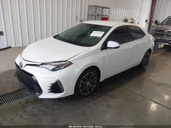 2T1BURHE9GC600114 2016 TOYOTA COROLLA - Image 2