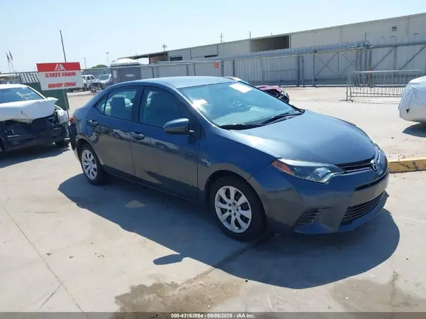 2T1BURHE9GC601067 2016 TOYOTA COROLLA
