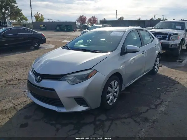 2T1BURHE9GC605829 2016 TOYOTA COROLLA - Image 2