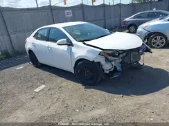 2T1BURHE9GC674004 2016 TOYOTA COROLLA