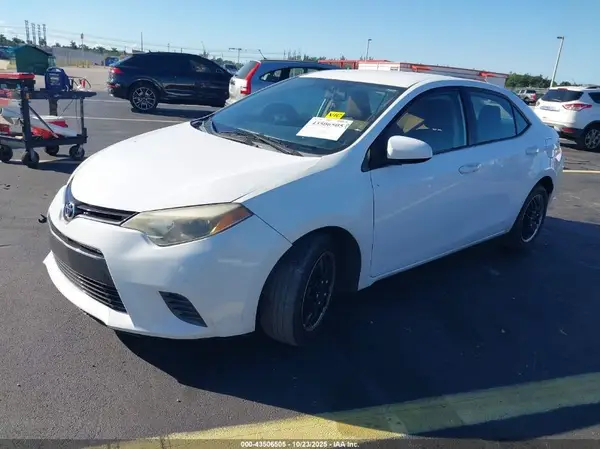 2T1BURHE9GC682233 2016 TOYOTA COROLLA - Image 2