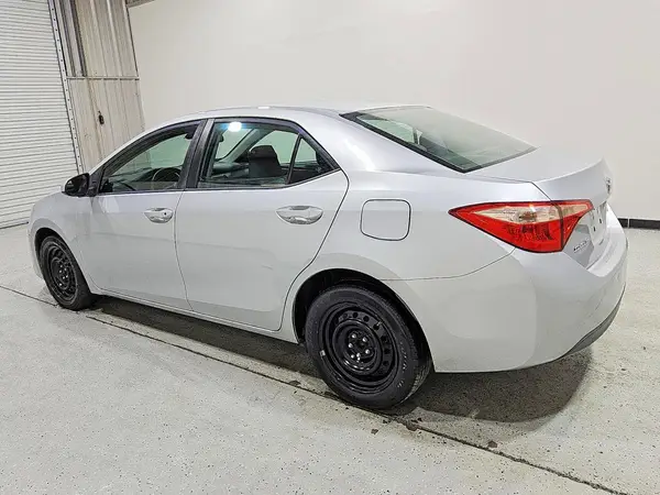 2T1BURHE9HC746773 2017 TOYOTA COROLLA - Image 2