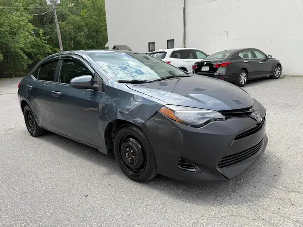 2T1BURHE9HC746871 2017 TOYOTA COROLLA - Image 1