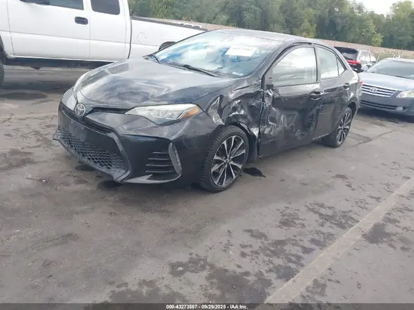 2T1BURHE9HC750015 2017 TOYOTA COROLLA - Image 2