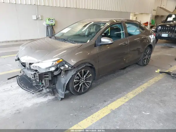 2T1BURHE9HC751701 2017 TOYOTA COROLLA - Image 2