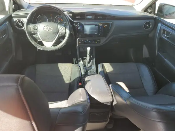 2T1BURHE9HC757756 2017 TOYOTA COROLLA - Image 8