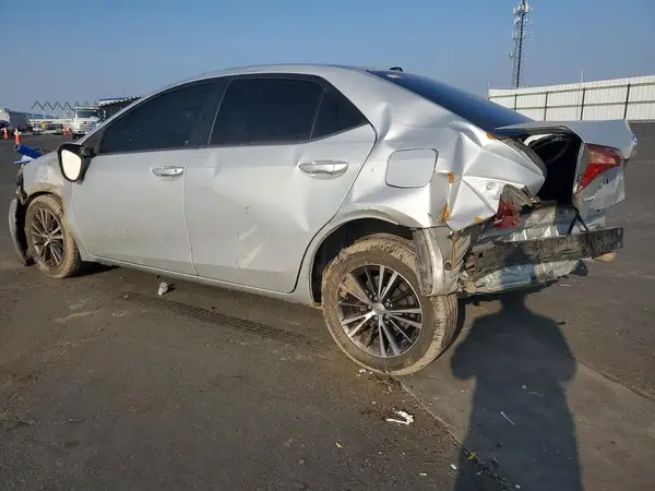 2T1BURHE9HC758602 2017 TOYOTA COROLLA - Image 2