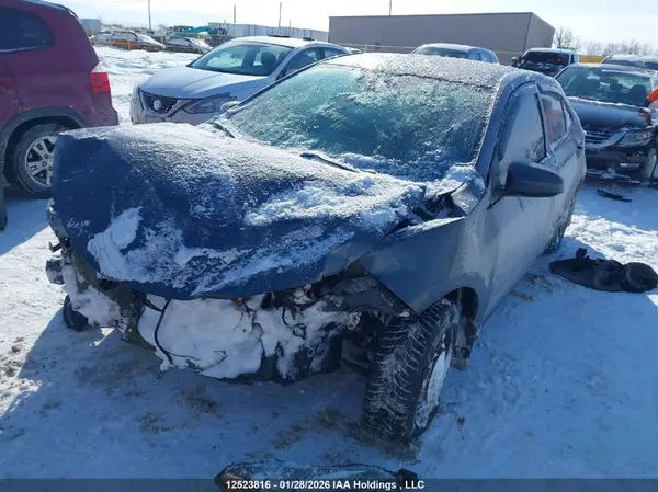 2T1BURHE9HC759913 2017 TOYOTA COROLLA - Image 2