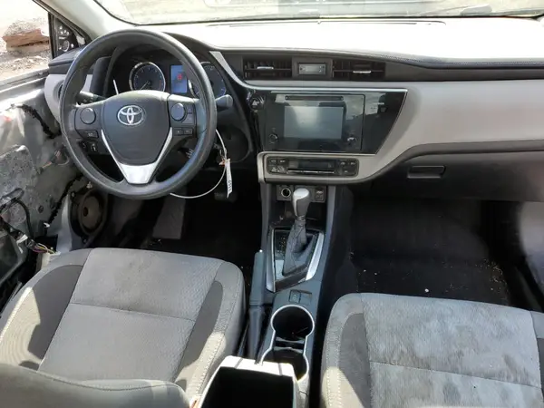 2T1BURHE9HC760737 2017 TOYOTA COROLLA - Image 8