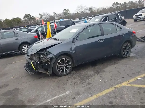 2T1BURHE9HC764285 2017 TOYOTA COROLLA - Image 2