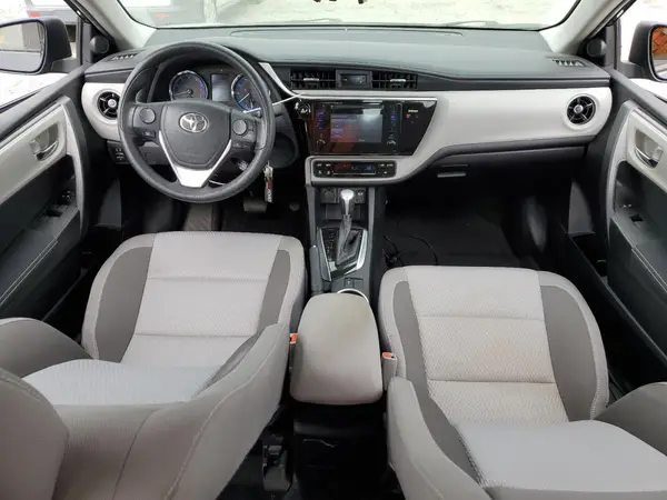 2T1BURHE9HC766800 2017 TOYOTA COROLLA - Image 8