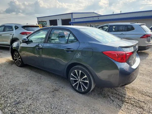 2T1BURHE9HC768000 2017 TOYOTA COROLLA - Image 2
