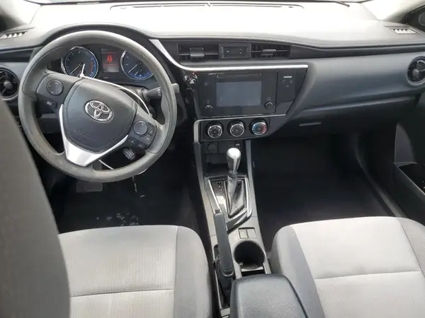 2T1BURHE9HC772760 2017 TOYOTA COROLLA - Image 8