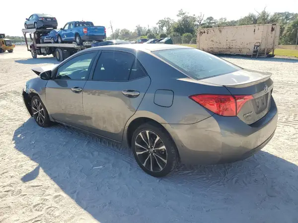 2T1BURHE9HC773052 2017 TOYOTA COROLLA - Image 2