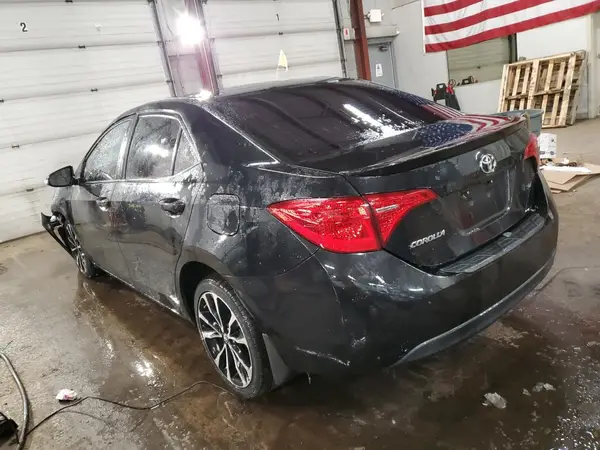 2T1BURHE9HC773262 2017 TOYOTA COROLLA - Image 2