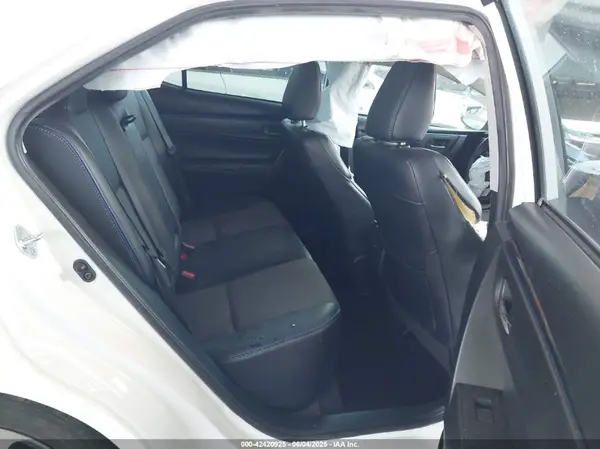2T1BURHE9HC774654 2017 TOYOTA COROLLA - Image 8