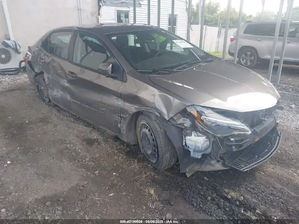 2T1BURHE9HC775450 2017 TOYOTA COROLLA - Image 1