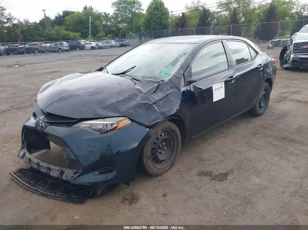 2T1BURHE9HC778820 2017 TOYOTA COROLLA - Image 2