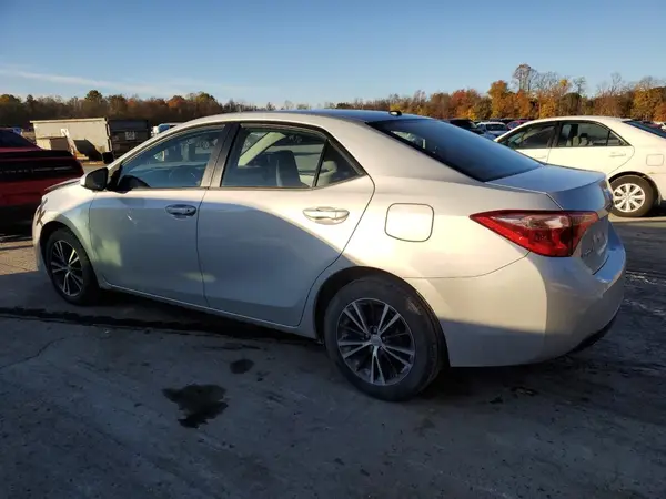 2T1BURHE9HC779613 2017 TOYOTA COROLLA - Image 2