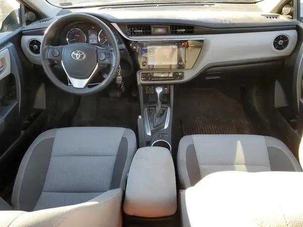 2T1BURHE9HC779613 2017 TOYOTA COROLLA - Image 8