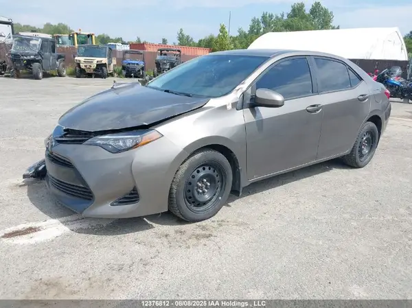 2T1BURHE9HC779725 2017 TOYOTA COROLLA - Image 2