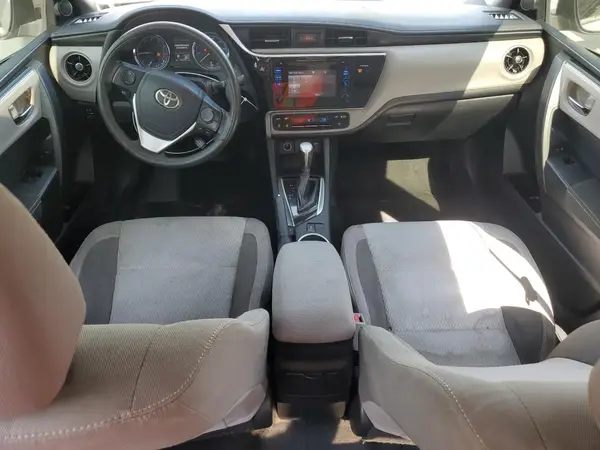 2T1BURHE9HC783032 2017 TOYOTA COROLLA - Image 8