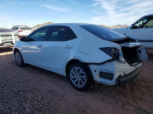 2T1BURHE9HC793205 2017 TOYOTA COROLLA - Image 2